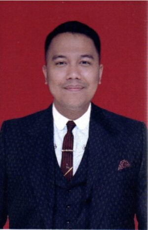 Dr. Muzwar Irawan, S.H.,M.H